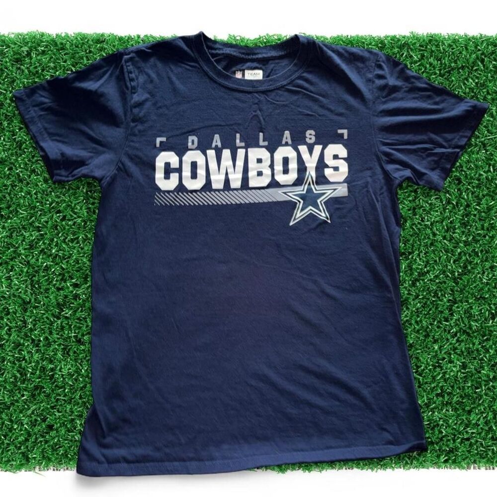 Nfl Men's Navy and Blue T-shirt